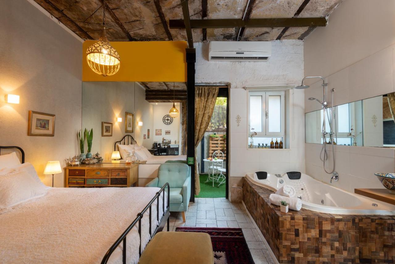 Trieste Neve Tzedek Boutique Suites Tel Aviv Exterior foto